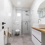 Center Gorusa Design *