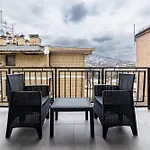 Center Gorusa Design