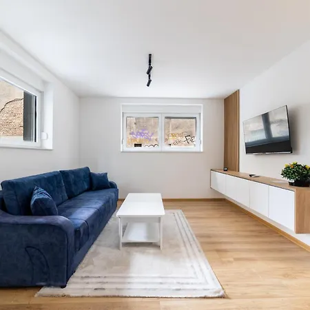 아파트 Center Gorusa Design 사라예보