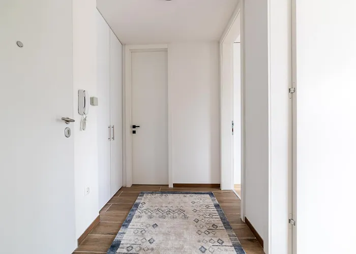 شقة Center Gorusa Design