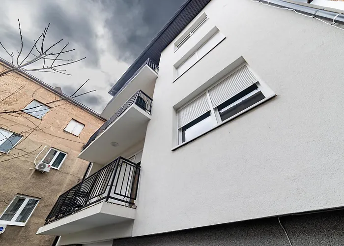 شقة Center Gorusa Design