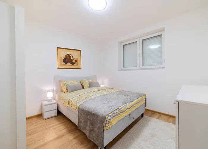 شقة Center Gorusa Design *